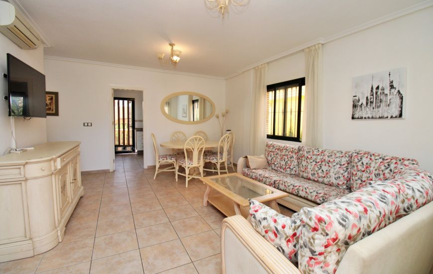 Sale - Villa - Villamartin