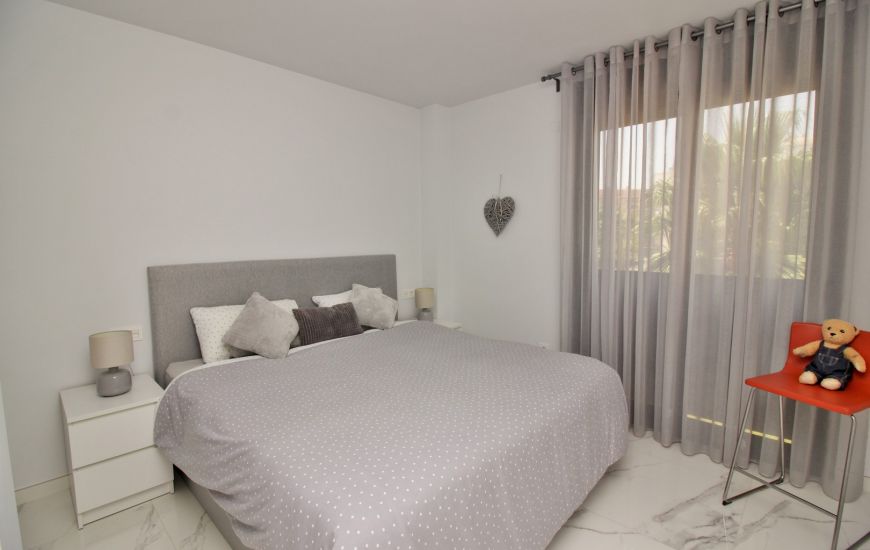 Sale - Apartments - Villamartin