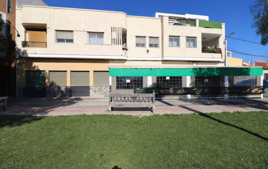 Sale - Commercieel - Catral