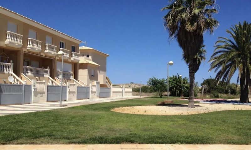 Sale - Bungalow - Oliva