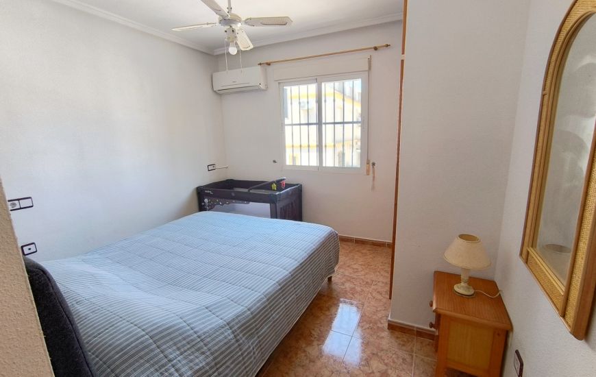 Sale - Rijtjeshuis - Algorfa