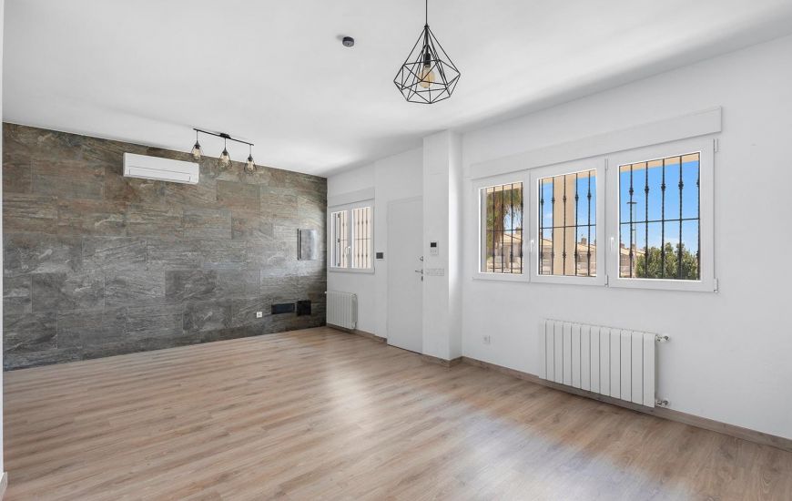 Sale - Villa - Torrevieja - 