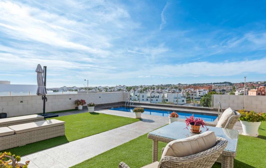 Sale - Villa - Villamartin