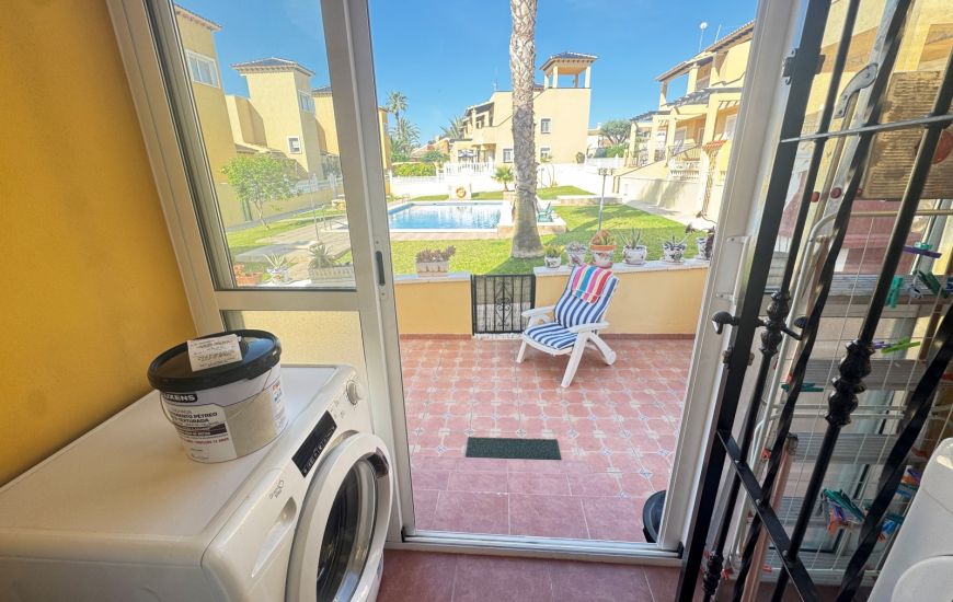 Sale - Villa - Villamartin