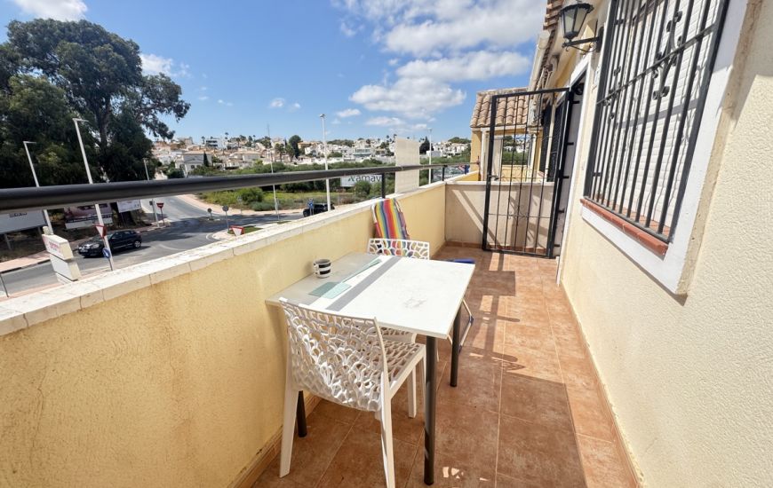 Sale - Apartments - Villamartin