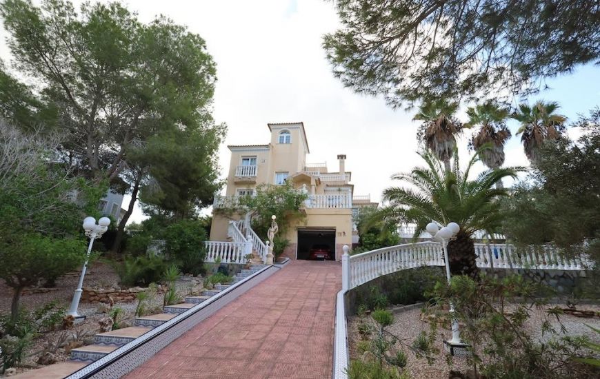 Sale - Villa - Orihuela Costa