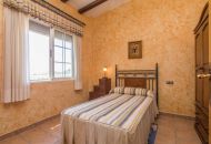 Venta - Villa - Crevillente