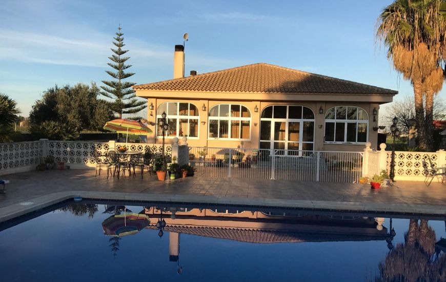 Sale - Villa - Dolores