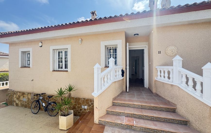 Venta - Villa - San Miguel de Salinas - San Miguel De Salinas