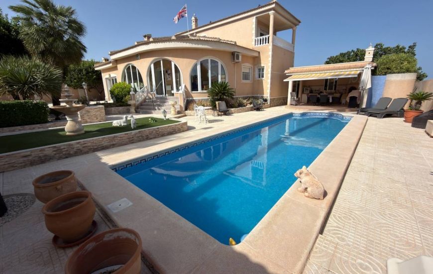 Sale - Villa - Ciudad Quesada