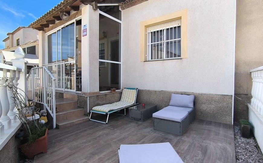 Sale - Half Vrijstaand Huis - Algorfa