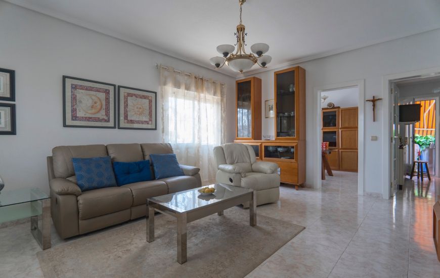 Sale - Half Vrijstaand Huis - Ciudad Quesada