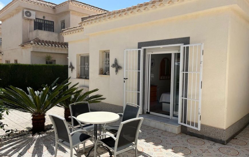 Sale - Villa - Playa Flamenca