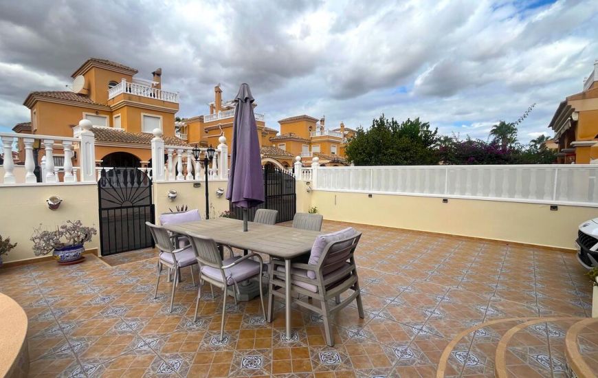 Sale - Villa - Algorfa