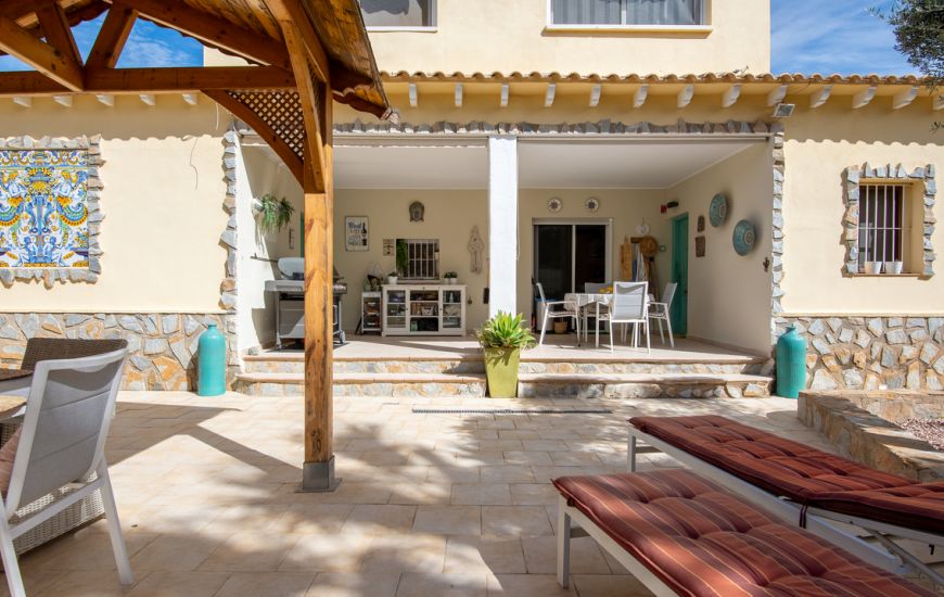 Sale - Villa - Algorfa