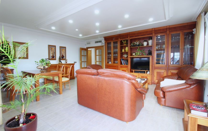 Sale - Commercieel - Jacarilla