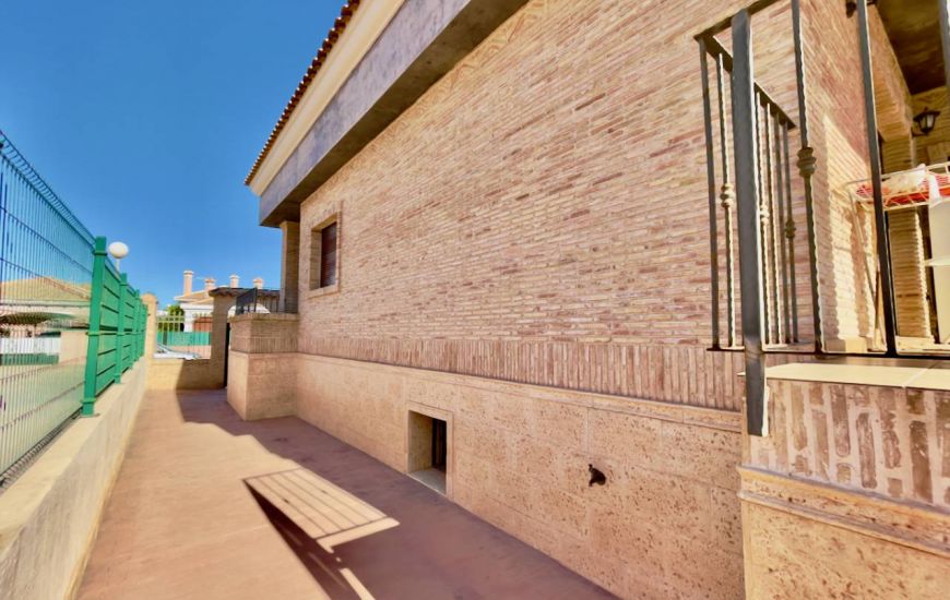 Sale - Villa - Los Montesinos