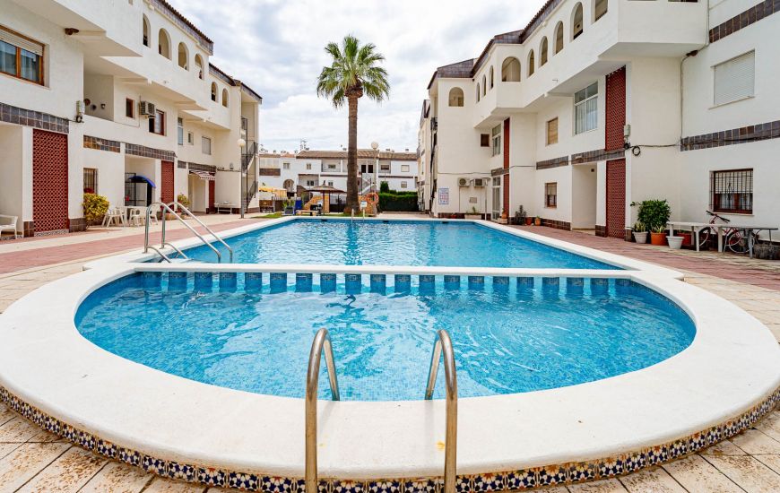Sale - Apartament - Punta Prima