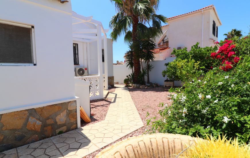 Sale - Villa - Ciudad Quesada