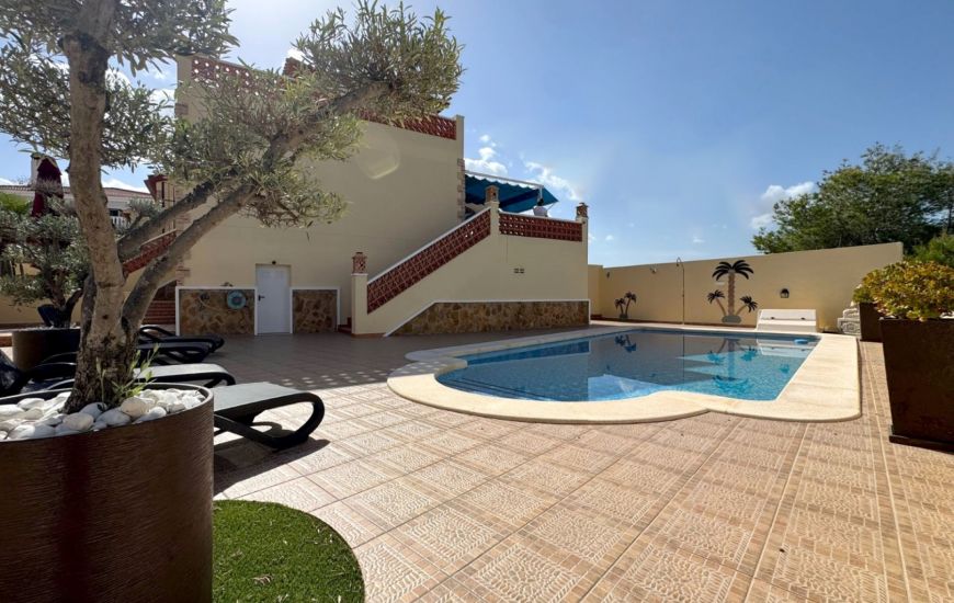 Sale - Villa - Ciudad Quesada