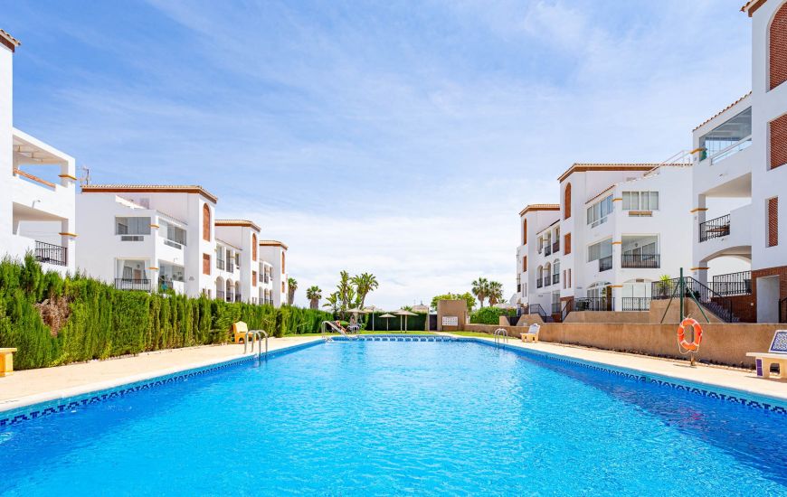 Sale - Apartamento - Punta Prima