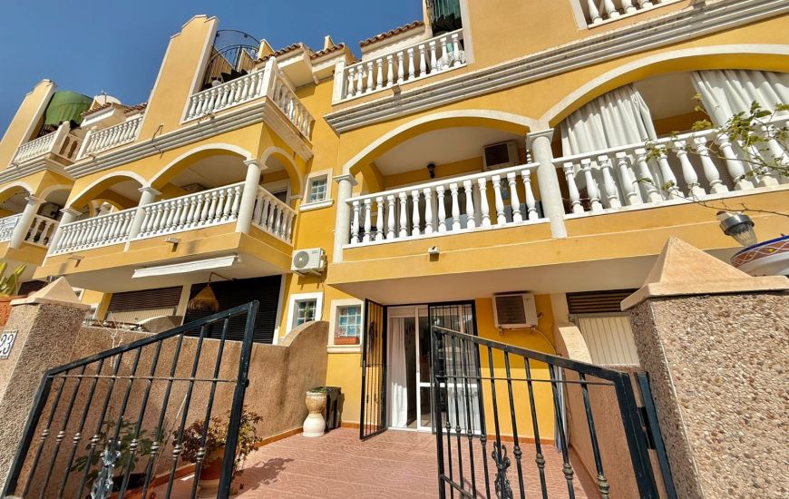 Sale - Townhouse - Algorfa - La Finca Golf