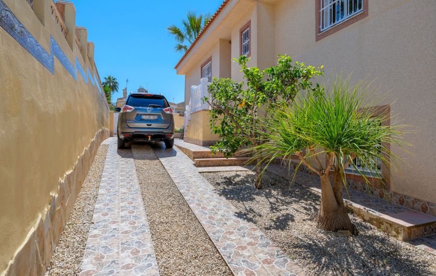 Sale - Villa - Benijófar - 