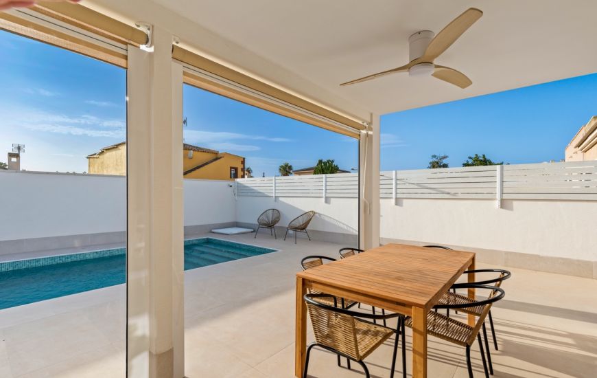 Sale - Villa - Torrevieja - 