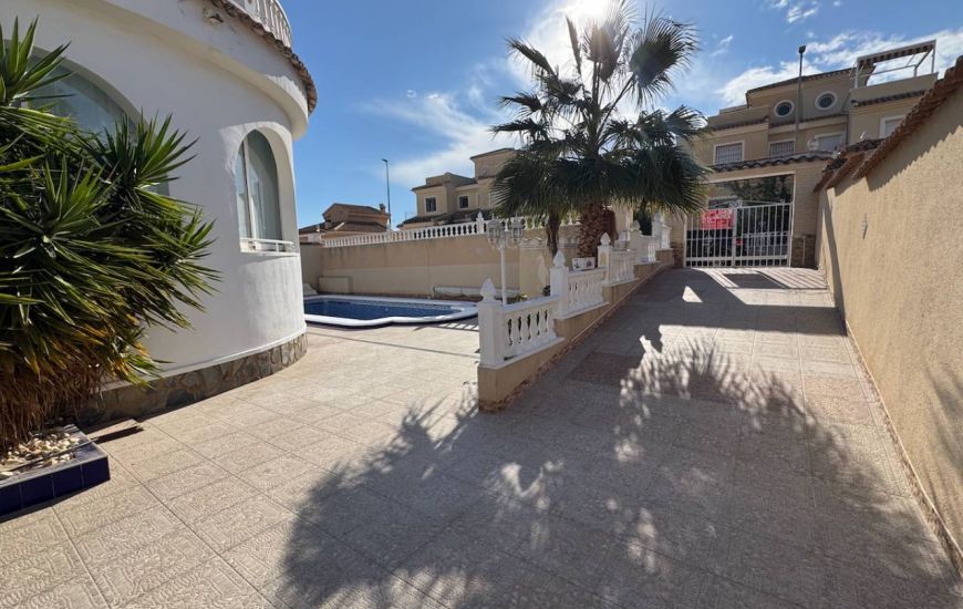 Sale - Villa - Ciudad Quesada