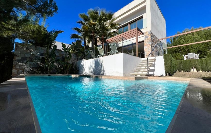 Venta - Villa - Las Colinas