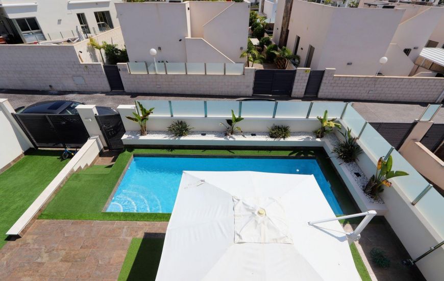 Sale - Villa - Orihuela Costa