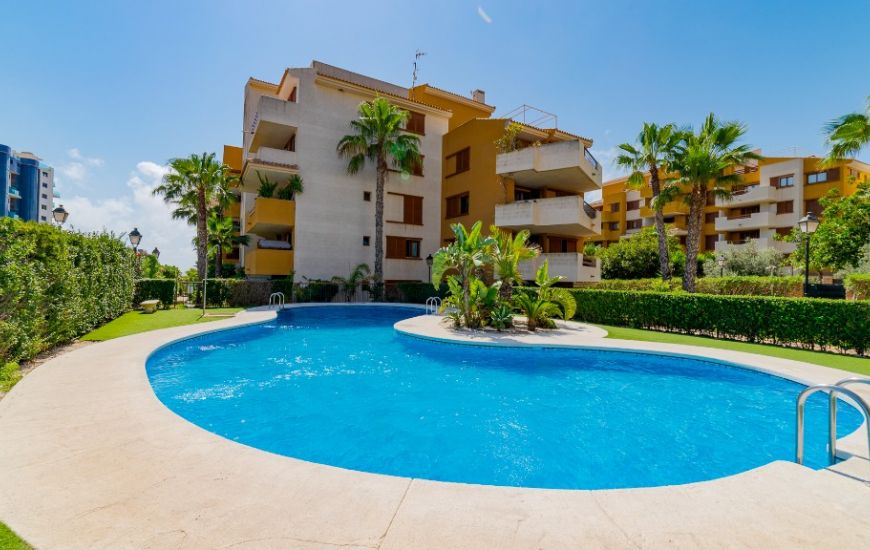 Sale - Apartments - Punta Prima