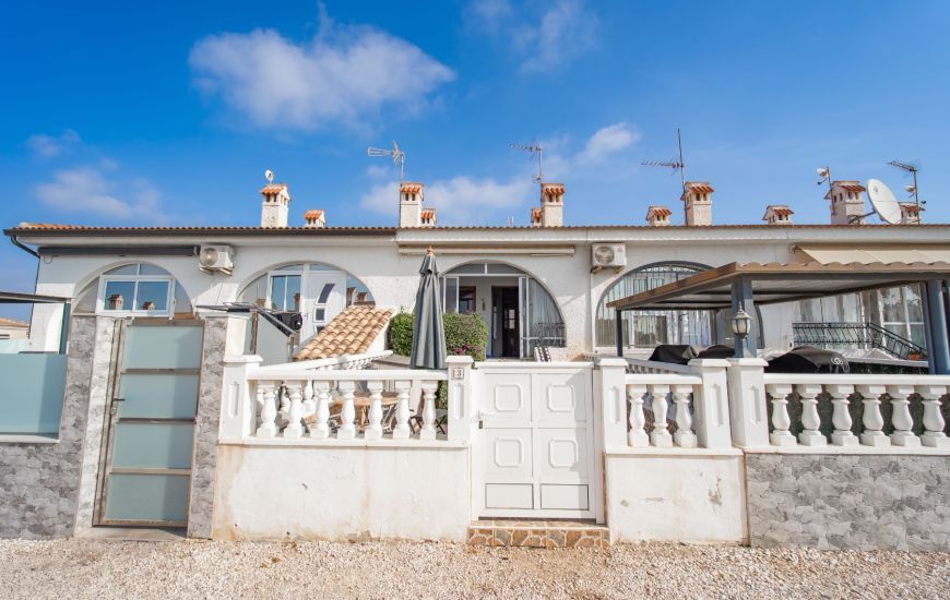 Sale - Bungalow - Ciudad Quesada