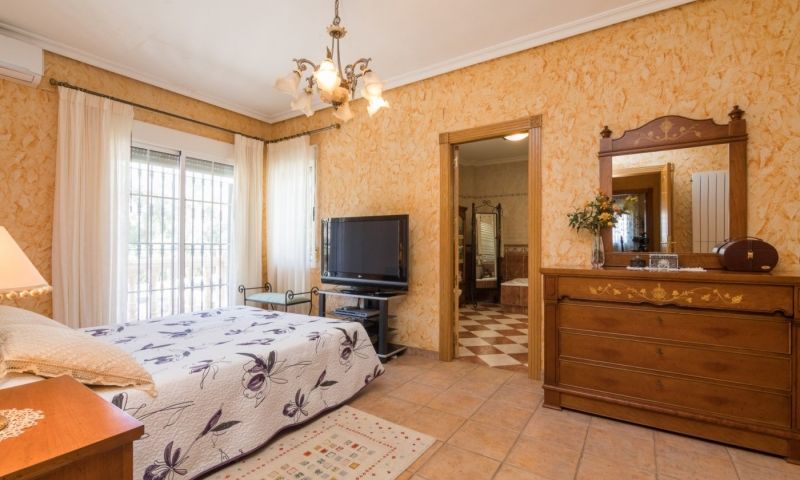 Venta - Villa - Crevillente