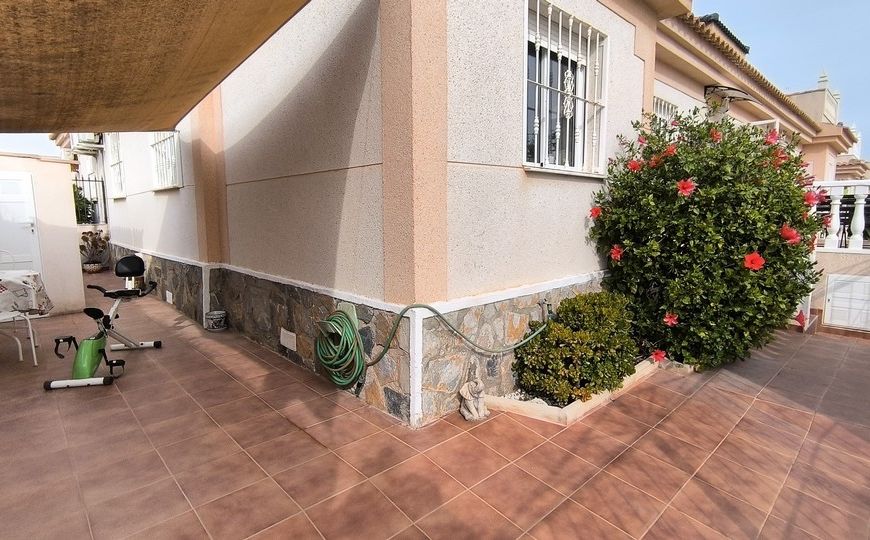 Sale - Half Vrijstaand Huis - Ciudad Quesada