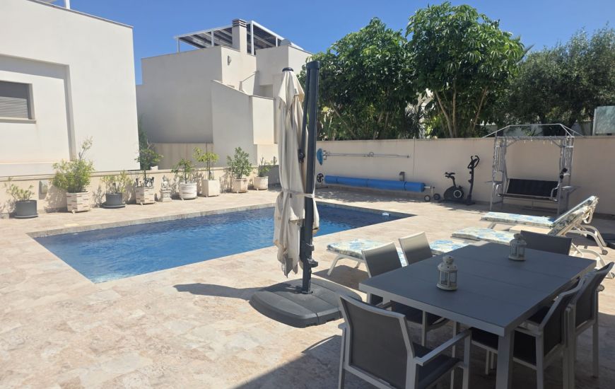 Venta - Villa - San Miguel de Salinas - San Miguel De Salinas