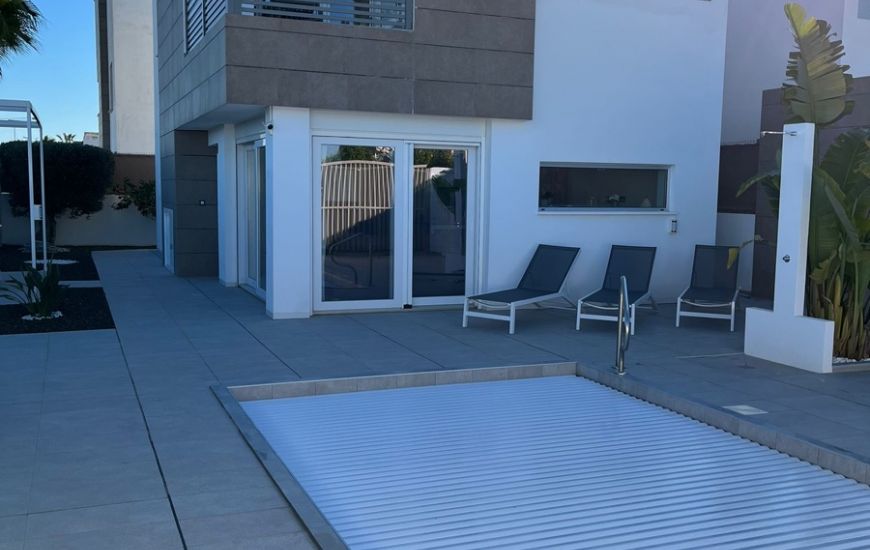 Sale - Villa - Guardamar del Segura