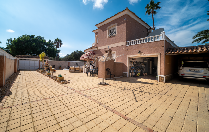 Sale - Villa - Ciudad Quesada