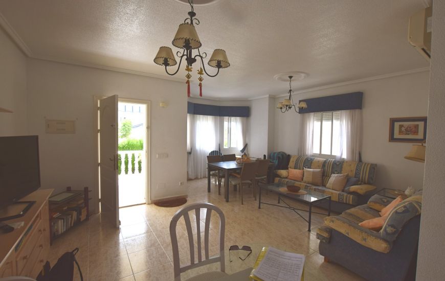Sale - Half Vrijstaand Huis - Ciudad Quesada