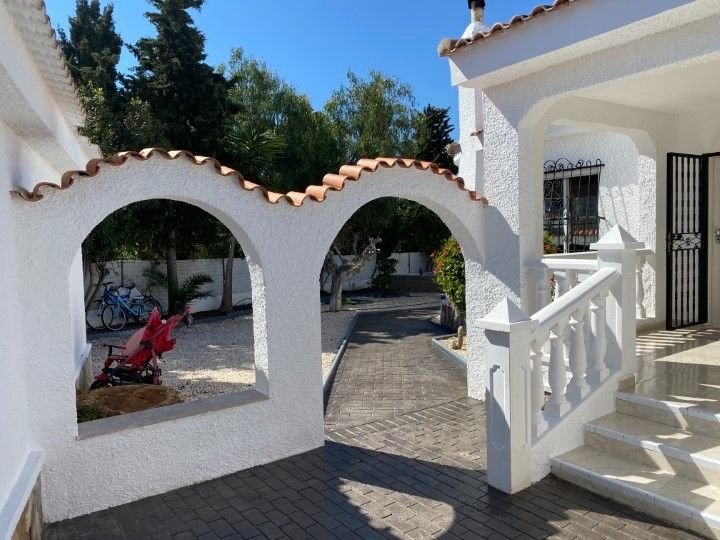 Sale - Villa - Ciudad Quesada