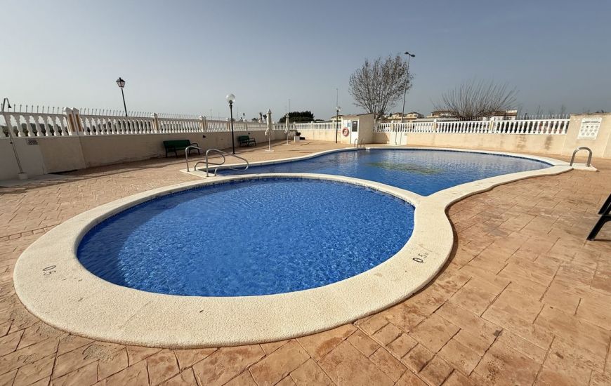 Venta - Adosado - Daya Nueva