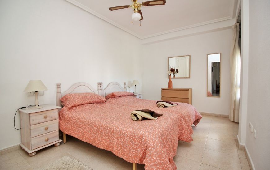 Sale - Apartments - Villamartin