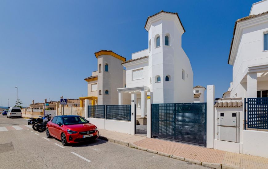 Nueva construcción  - Villa - San Fulgencio