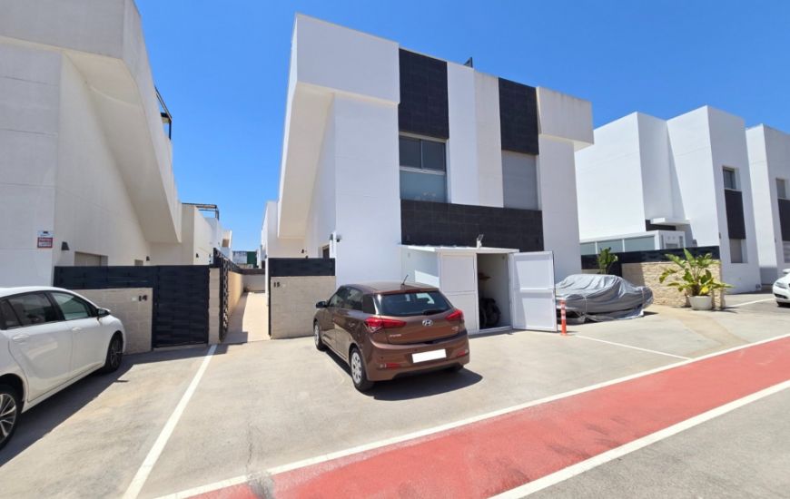 Sale - Villa - Ciudad Quesada