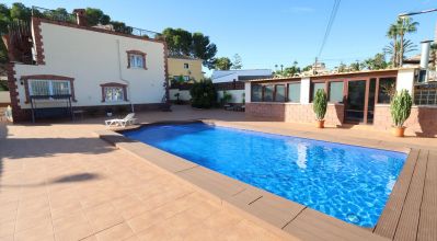 Villa - Sale - Torrevieja - Torrevieja