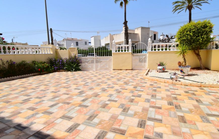 Sale - Apartments - Orihuela Costa