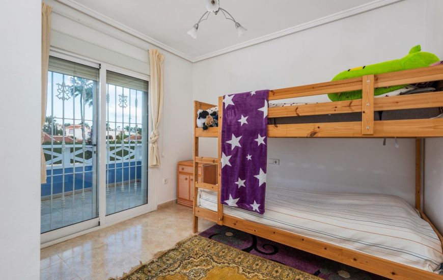 Venta - 2. Townhouse - Ciudad Quesada