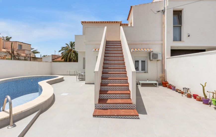 Sale - Villa - Torrevieja