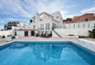 Sale - Villa - Orihuela Costa