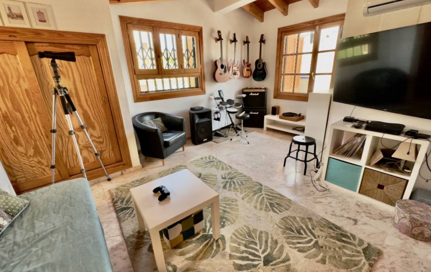 Sale - Villa - Guardamar del Segura